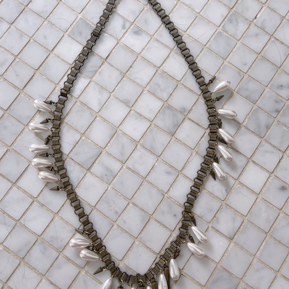 Lele Sadoughi bronze necklace, pearl/spikes
